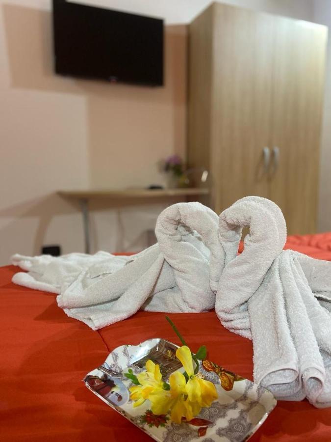 Mandanici :Borgo Marsalini Hotel Barcellona-Pozzo di Gotto Luaran gambar